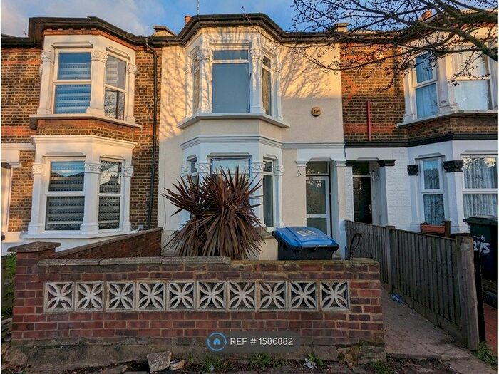 4 Bedroom Terraced House To Rent In High Street, Enfield, EN3