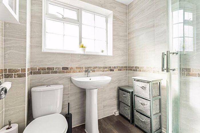 2 Bedroom End Of Terrace House For Sale In Whaddon Way, Bletchley, Milton Keynes, MK3