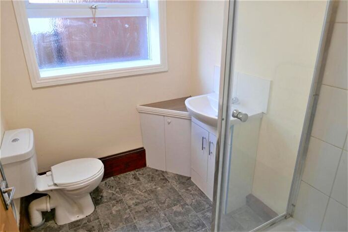 1 Bedroom Flat To Rent In Club Street, Kettering, Northants, NN16