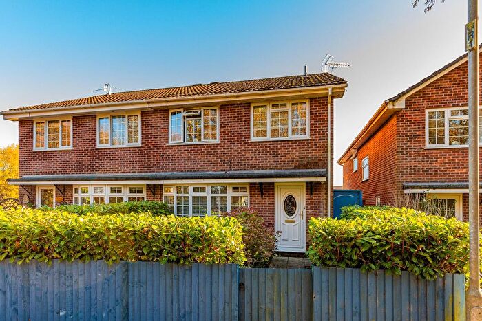 4 Bedroom Semi Detached House For Sale In Glyn Rhosyn, Pentwyn, Cardiff, CF23