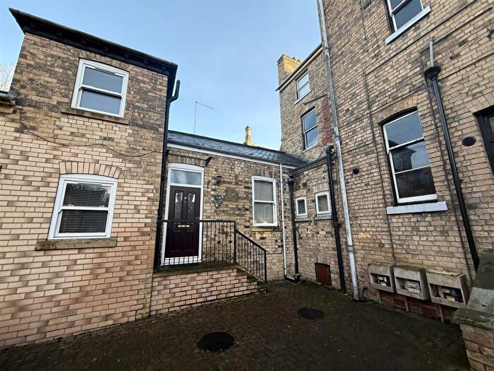 2 Bedroom Property For Sale In Pearson Park, Hull, HU5