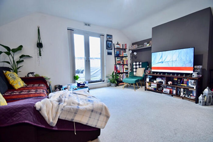 1 Bedroom Flat For Sale In A Boultons Road, Bristol, BS15