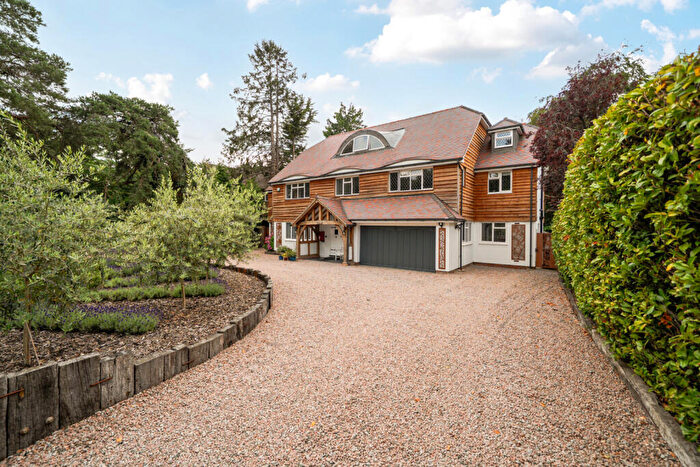 6 Bedroom Detached House For Sale In Forest Ridge, Keston, BR2