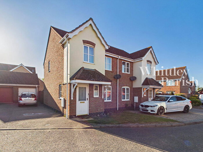 3 Bedroom Semi Detached House For Sale In William Brown Way, Roydon, Diss, IP22