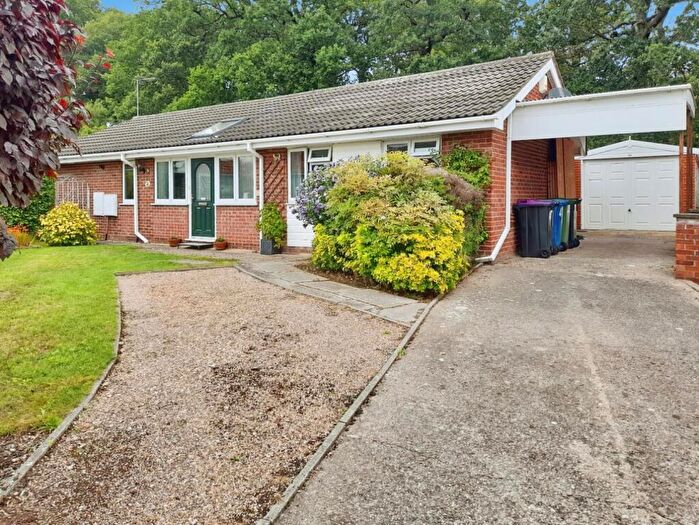 3 Bedroom Detached Bungalow For Sale In Marlow Road, Gainsborough, DN21