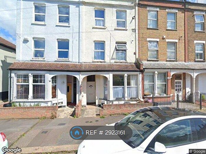 1 Bedroom Flat To Rent In Camper Road, Southend-On-Sea, SS1