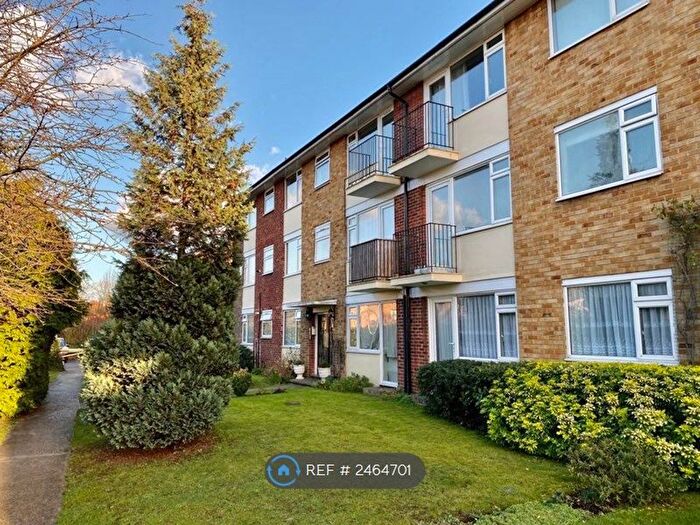 Studio To Rent In Imperial Gardens, Mitcham, CR4