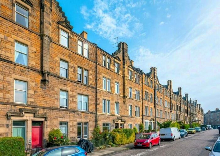4 Bedroom Flat To Rent In Royal Park Terrace, Edinburgh, EH8