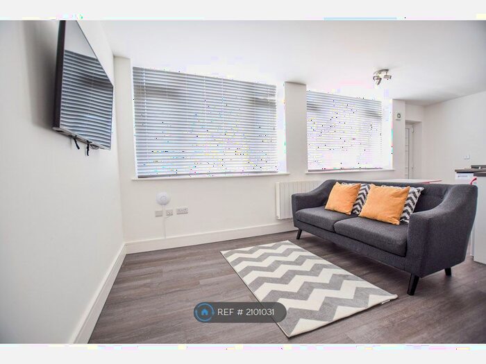 1 Bedroom Flat To Rent In Nantwich Road, Crewe, CW2