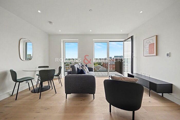 1 Bedroom Flat To Rent In Palmer House, Fulham Reach, W6