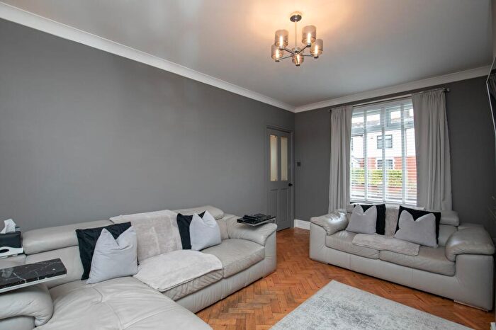 3 Bedroom Terraced House For Sale In Caeglas Avenue, Rumney, CF3
