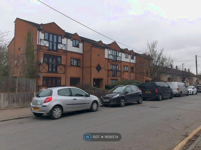 1 Bedroom Flat To Rent In Ingersoll Road, Middlesex, EN3