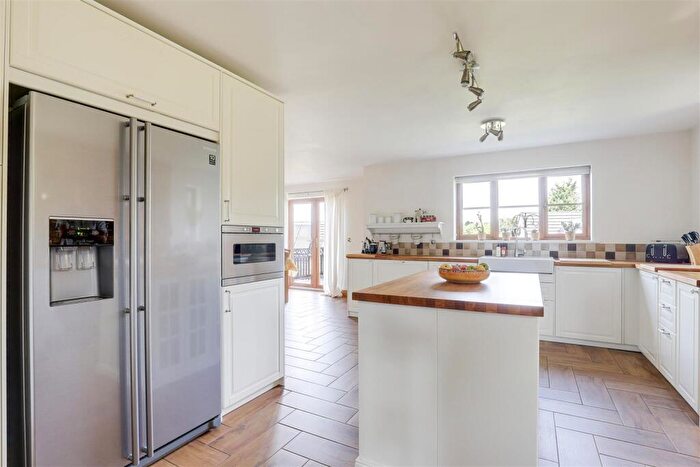 4 Bedroom Detached House For Sale In Nottingham Road, Selston, Nottinghamshire, NG16