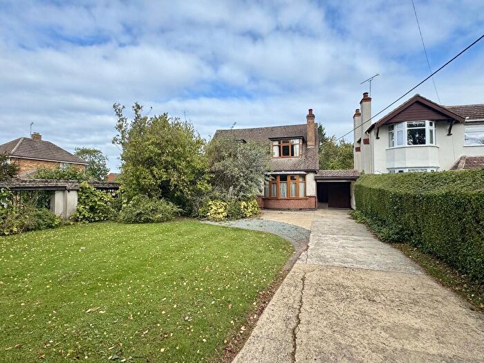 3 Bedroom Detached House For Sale In Rugby Road, Long Lawford, CV23