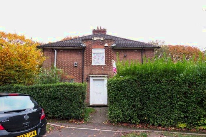 3 Bedroom Property To Rent In Weoley Castle Road, Birmingham, B29
