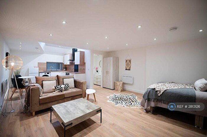 Studio To Rent In Greaves Street, Oldham, OL1