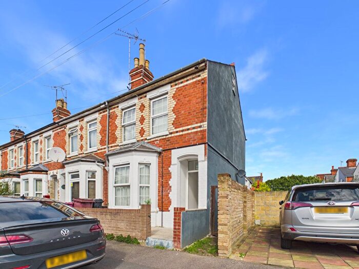4 Bedroom Terraced House For Sale In Curzon Street, Reading, RG30