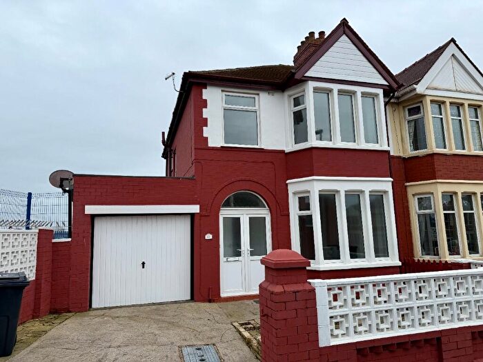 3 Bedroom End Of Terrace House For Sale In Leckhampton Road, Blackpool, Lancashire, FY1