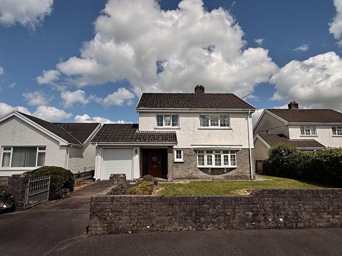 4 Bedroom Detached House For Sale In Dingat Close, Llandovery, Carmarthenshire., SA20