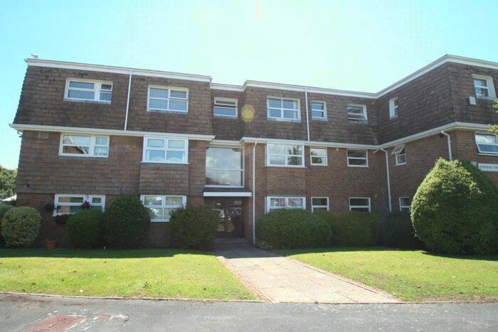 2 Bedroom Flat To Rent In Fincham Court, Fincham Close, East Preston, West Sussex, BN16