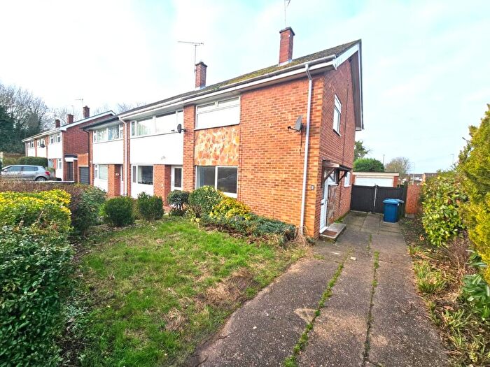 3 Bedroom Semi Detached House To Rent In Musters Road, Bingham, Nottingham, Nottinghamshire, NG13