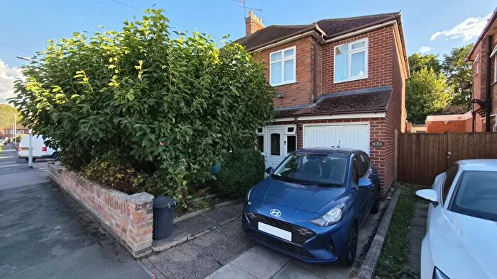 4 Bedroom Semi-Detached House For Sale In Orchard Road, Birstall, LE4