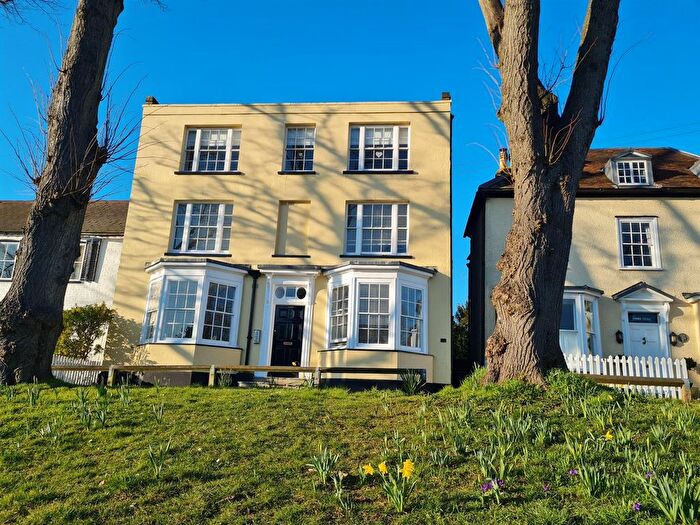 1 Bedroom Flat For Sale In Mulberry Green, Harlow, CM17