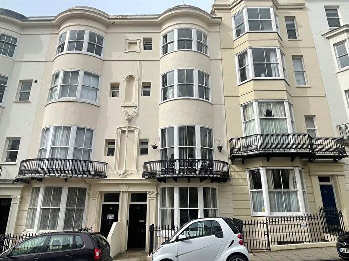 2 Bedroom Flat To Rent In Waterloo Street, Hove, East Sussex, BN3