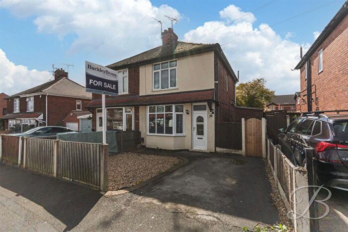 2 Bedroom Semi-Detached House For Sale In New Linden Street, Shirebrook, Mansfield, NG20