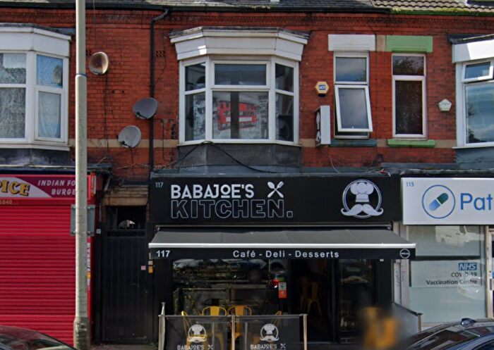 2 Bedroom Flat To Rent In Narborough Road, Leicester, Leicestershire, LE3