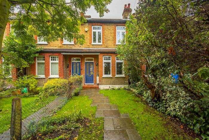 3 Bedroom Terraced House To Rent In Gothic Road, Twickenham, TW2