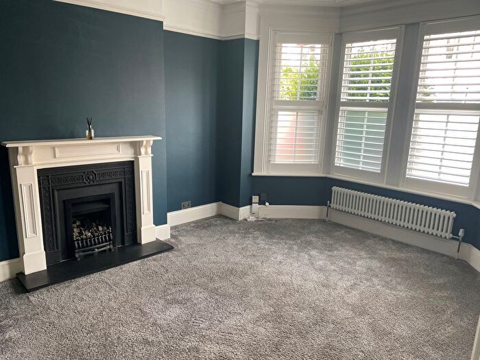 4 Bedroom Terraced House To Rent In Westborough Road, Westcliff-On-Sea, SS0