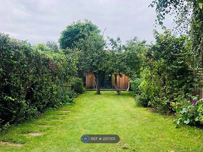 4 Bedroom Terraced House To Rent In Gamlen Road, London, SW15