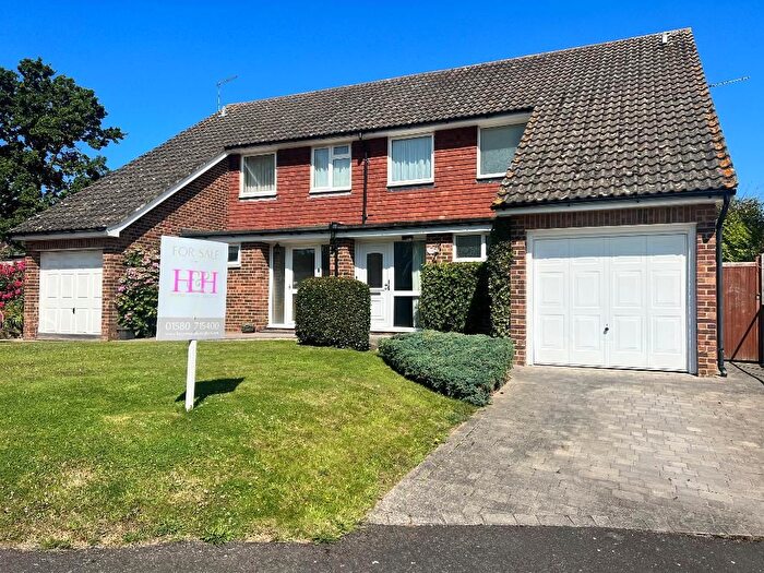 3 Bedroom Semi-Detached House For Sale In Hovendens, Sissinghurst, Kent, TN17