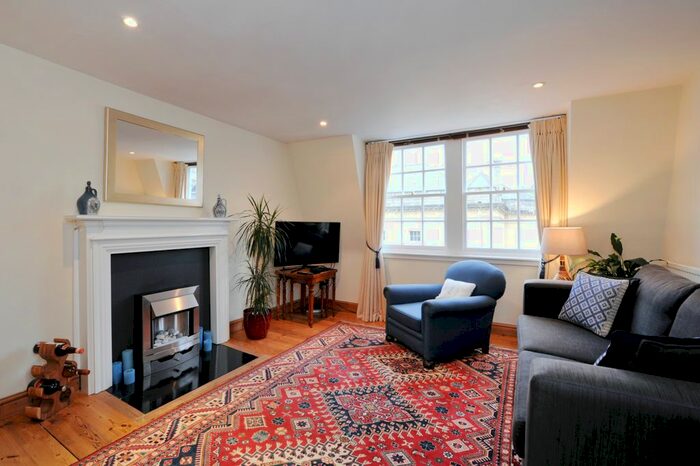 1 Bedroom Flat To Rent In Alfred Street, Bath, BA1
