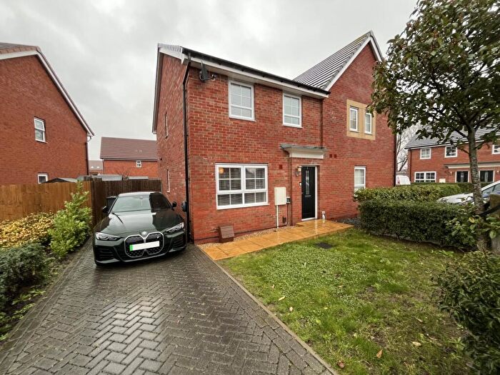 3 Bedroom Semi Detached House For Sale In Smock Mill Road, Felixstowe, IP11