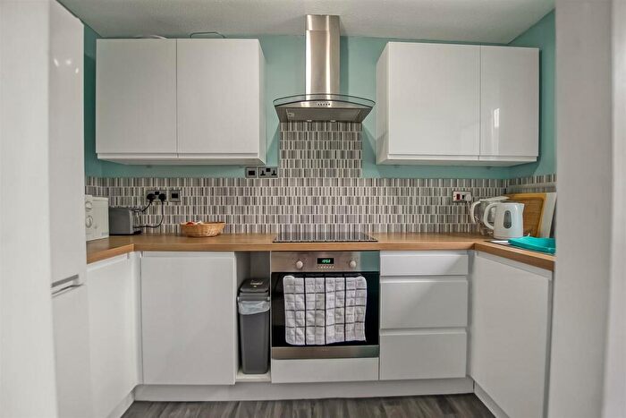 1 Bedroom Apartment For Sale In Skerries Walk, Darlington, DL1