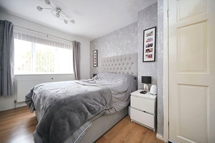 3 Bedroom Terraced House For Sale In Hampden Place, Wigan, WN5