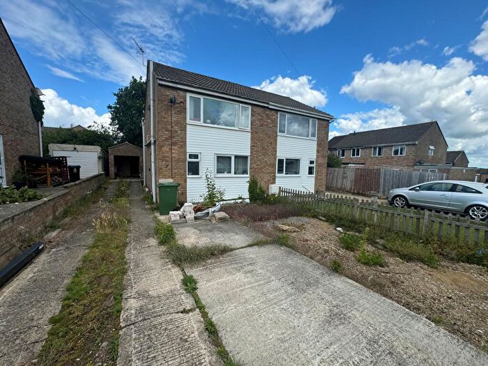 3 Bedroom Semi Detached House For Sale In Swinburne Place, Royal Wootton Bassett, SN4