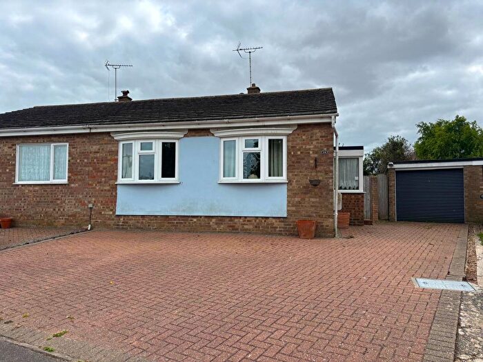 2 Bedroom Semi-Detached Bungalow To Rent In Hillcrest, Kirby-Le-Soken, Frinton-On-Sea, CO13