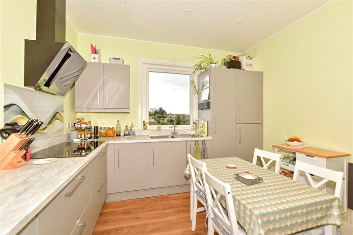3 Bedroom Flat For Sale In Mickleburgh Hill, Herne Bay, Kent, CT6