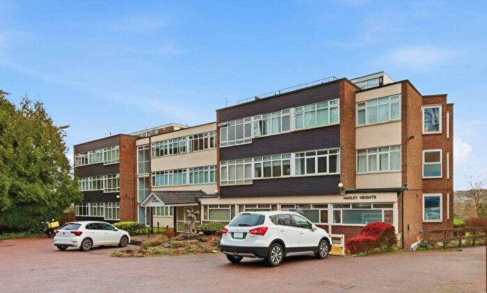 3 Bedroom Apartment For Sale In Hadley Heights, Hadley Road, EN5