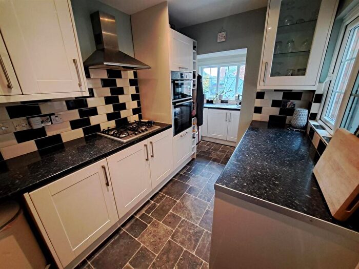 2 Bedroom Cottage For Sale In Mill Lane, Kislingbury, NN7