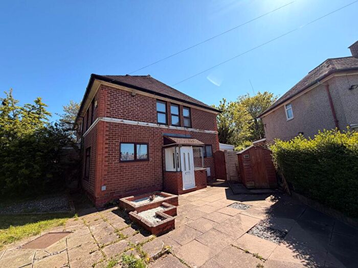3 Bedroom House To Rent In Wyndhurst Road, Birmingham, B33