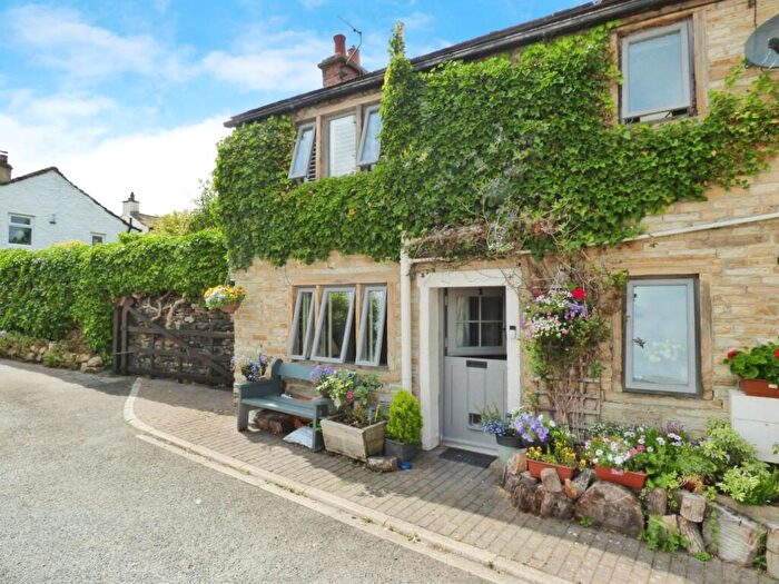 1 Bedroom End Of Terrace House For Sale In Sun Street, Cononley, BD20