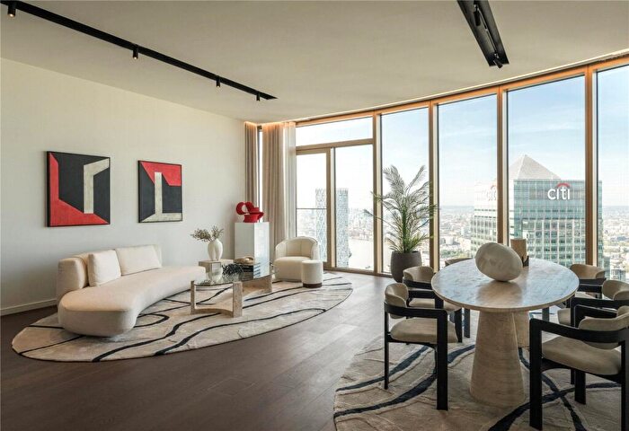 3 Bedroom Penthouse For Sale In One Park Drive, Canary Wharf, E14