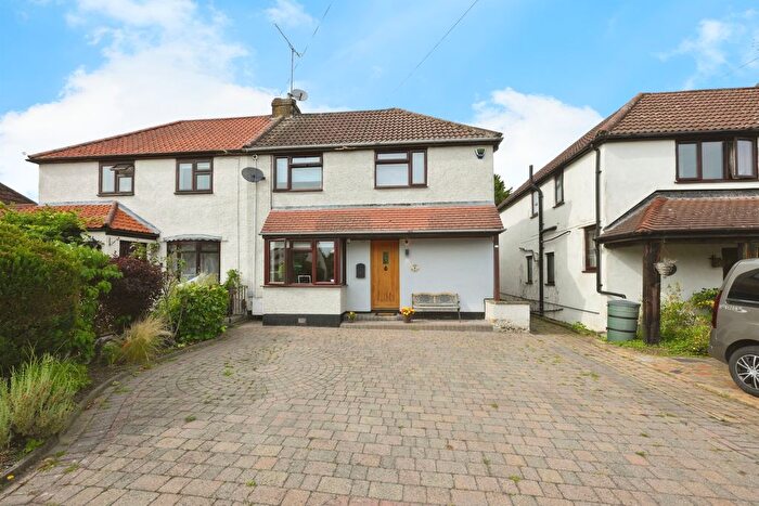 4 Bedroom Semi-Detached House For Sale In Tatsfield Avenue, Nazeing, Waltham Abbey, EN9