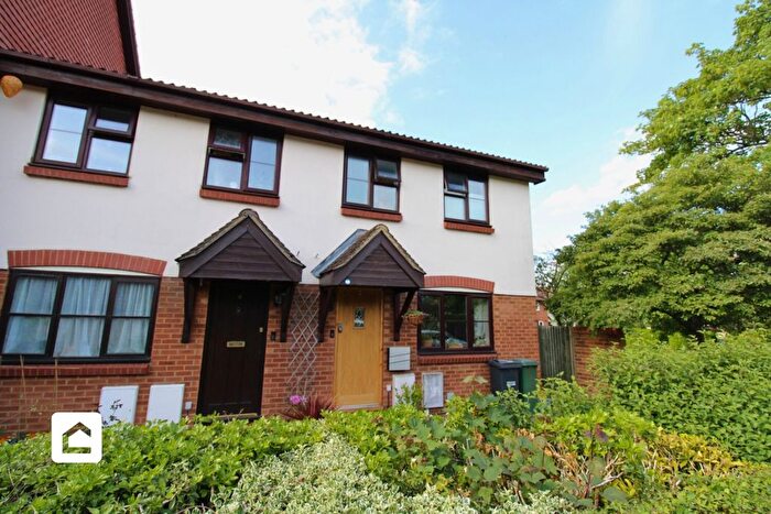 2 Bedroom Terraced House For Sale In Keats Avenue, Redhill, Surrey, RH1