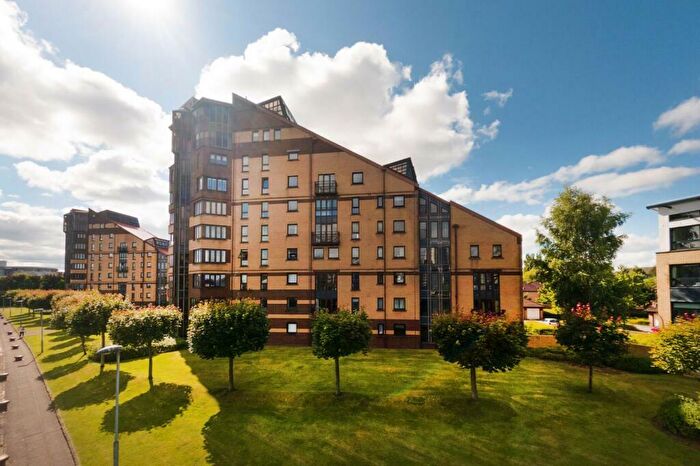 2 Bedroom Flat To Rent In Mavisbank Gardens, Glasgow, G51