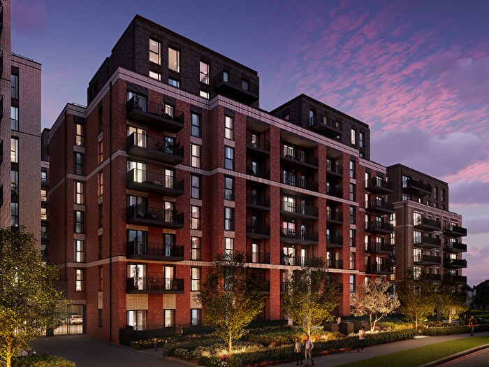 3 Bedroom Flat For Sale In Mullins Place, London, SW4